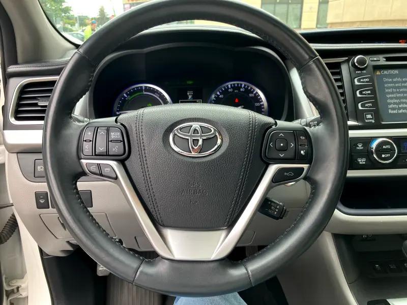 used 2016 Toyota Highlander Hybrid car, priced at $21,600