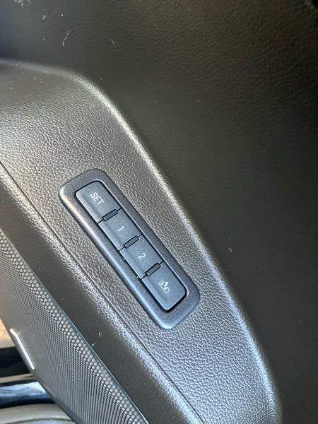 used 2017 GMC Yukon XL car, priced at $25,995