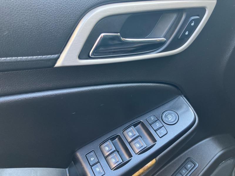 used 2017 GMC Yukon XL car, priced at $25,995