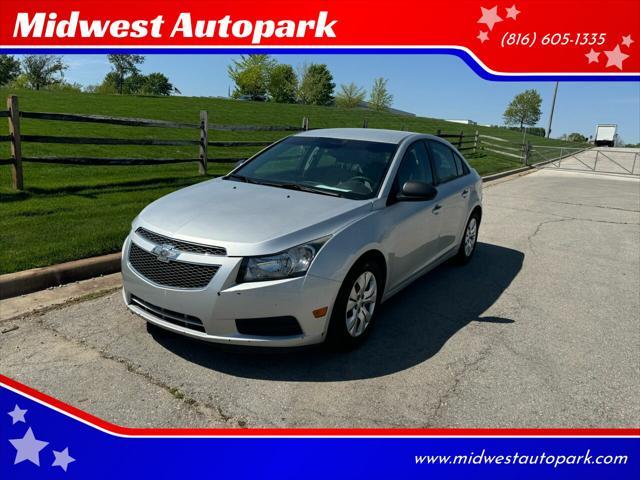 used 2013 Chevrolet Cruze car, priced at $4,950