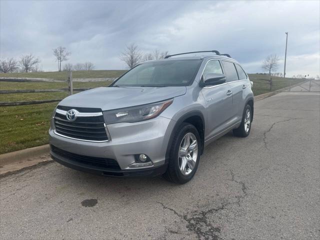 used 2014 Toyota Highlander Hybrid car, priced at $16,950