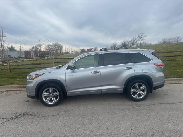 used 2014 Toyota Highlander Hybrid car, priced at $16,950