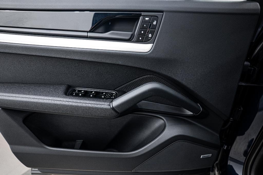 used 2025 Porsche Cayenne car, priced at $99,000