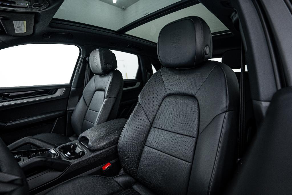 used 2025 Porsche Cayenne car, priced at $99,000