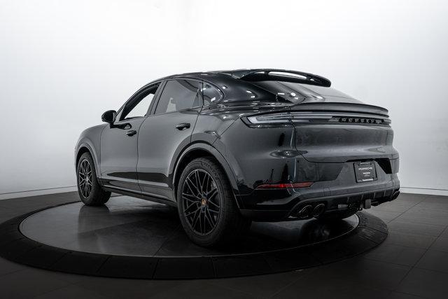 new 2025 Porsche Cayenne car, priced at $119,075
