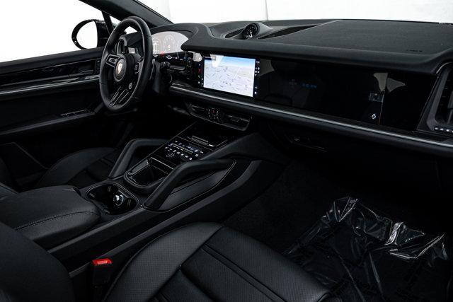 new 2025 Porsche Cayenne car, priced at $119,075