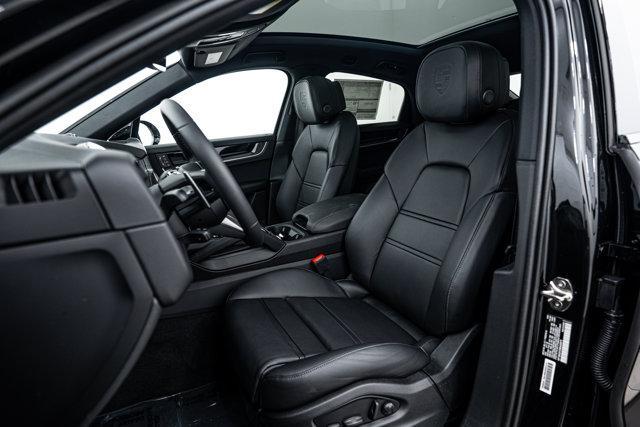 new 2025 Porsche Cayenne car, priced at $119,075