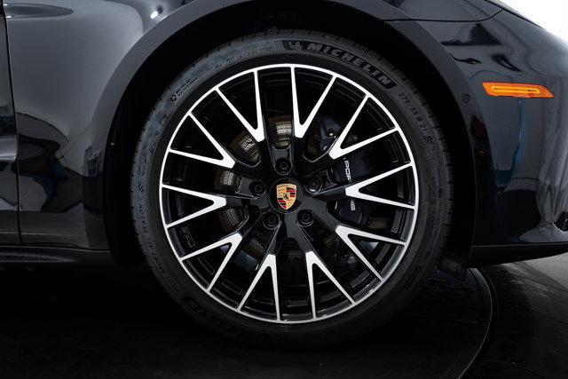 new 2025 Porsche Panamera car, priced at $138,345