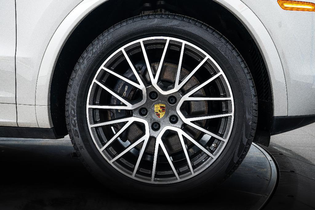 used 2022 Porsche Cayenne car, priced at $64,000