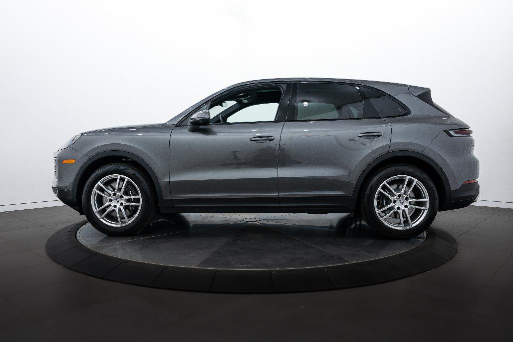 used 2025 Porsche Cayenne car, priced at $92,000