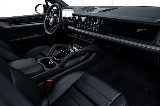 used 2025 Porsche Cayenne car, priced at $92,000
