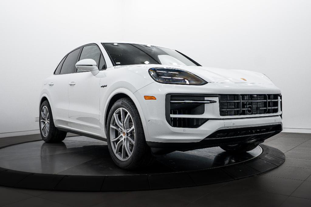 new 2026 Porsche Cayenne car, priced at $133,660