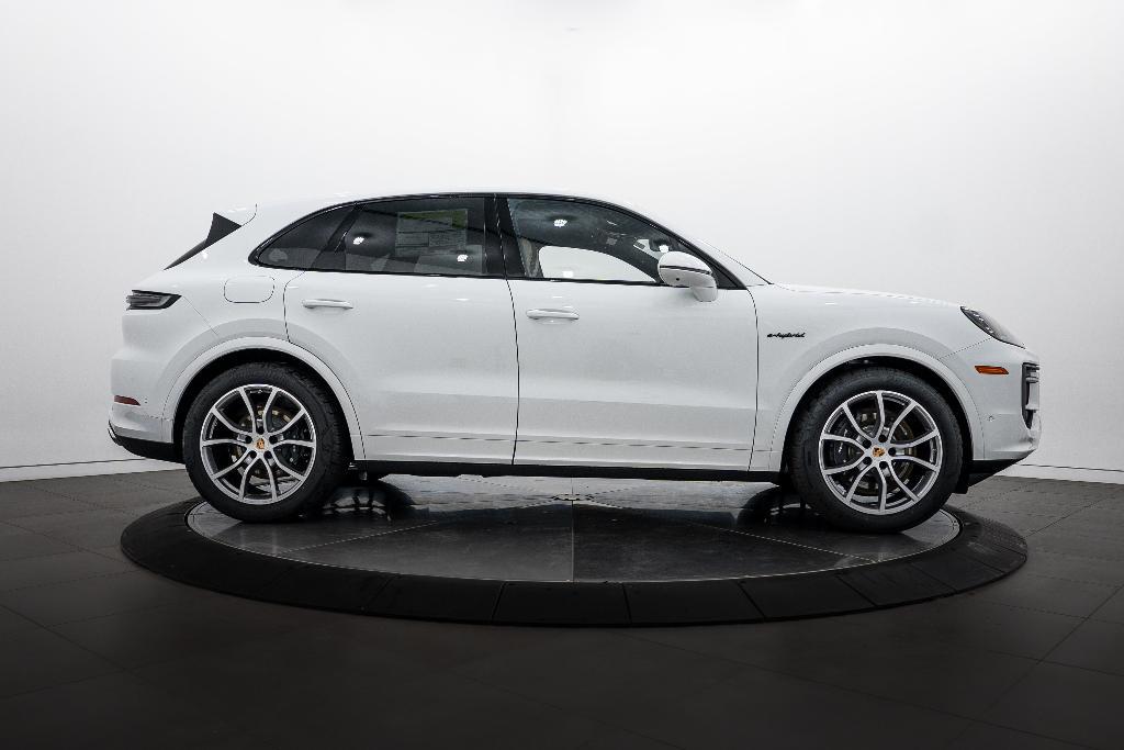 new 2026 Porsche Cayenne car, priced at $133,660
