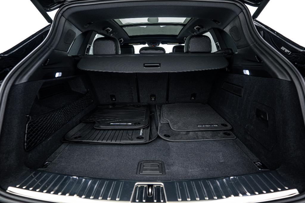 used 2025 Porsche Cayenne car, priced at $95,000