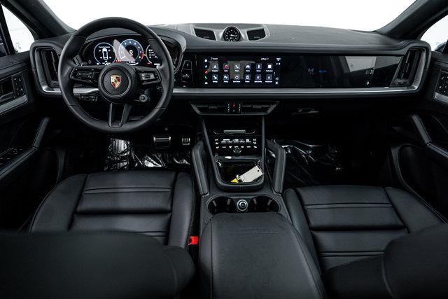 new 2025 Porsche Cayenne car, priced at $161,390