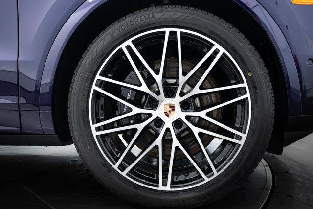 new 2025 Porsche Cayenne car, priced at $161,390