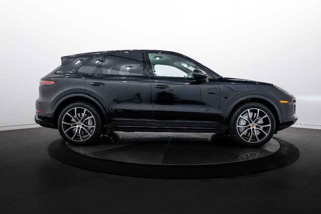 used 2021 Porsche Cayenne car, priced at $86,991