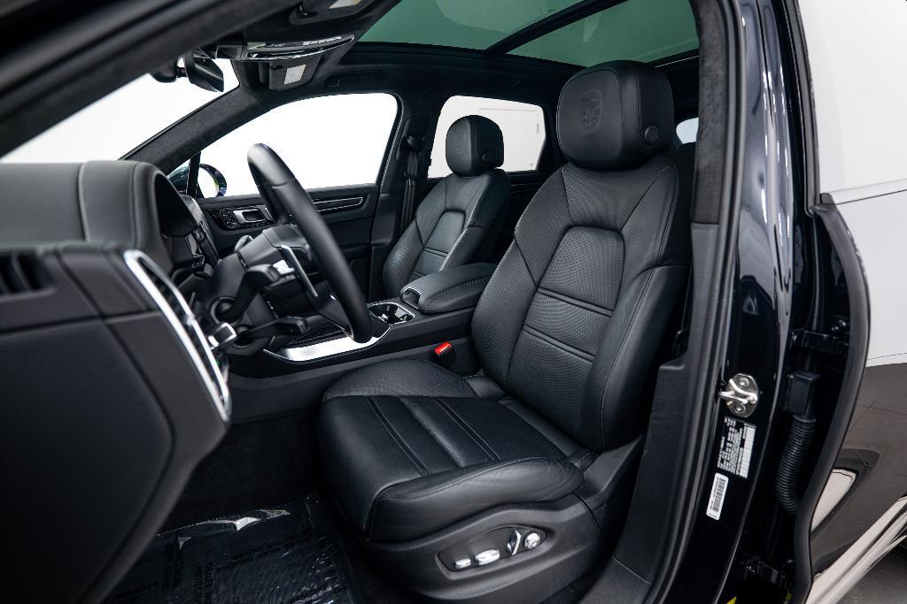 used 2021 Porsche Cayenne car, priced at $86,991
