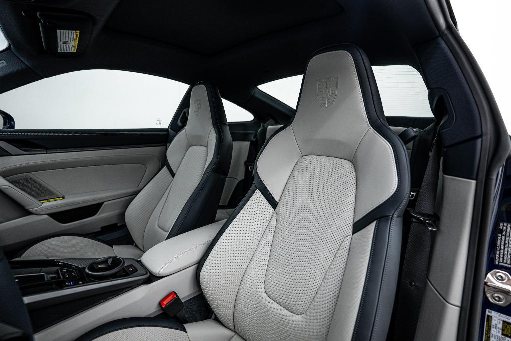 new 2025 Porsche 911 car, priced at $187,600