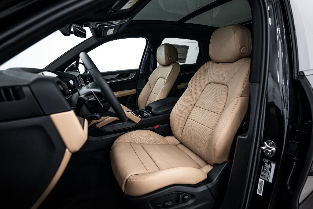 used 2025 Porsche Cayenne car, priced at $93,645