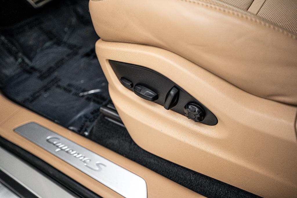 used 2022 Porsche Cayenne car, priced at $78,995