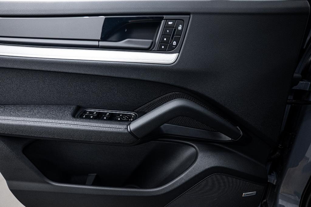 used 2025 Porsche Cayenne car, priced at $100,000