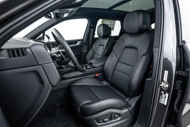 new 2025 Porsche Cayenne car, priced at $128,475