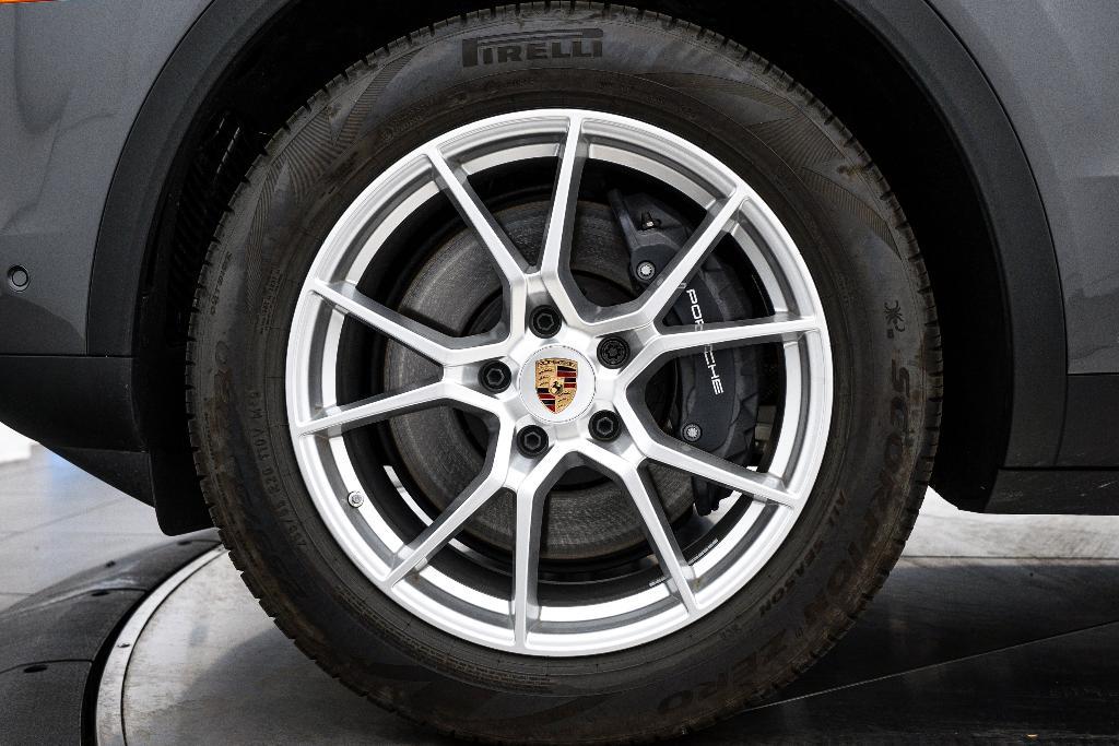 used 2025 Porsche Cayenne car, priced at $90,991