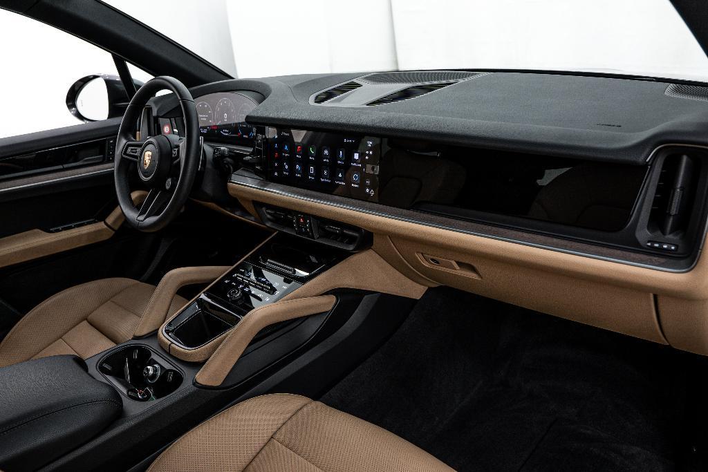 used 2025 Porsche Cayenne car, priced at $90,991