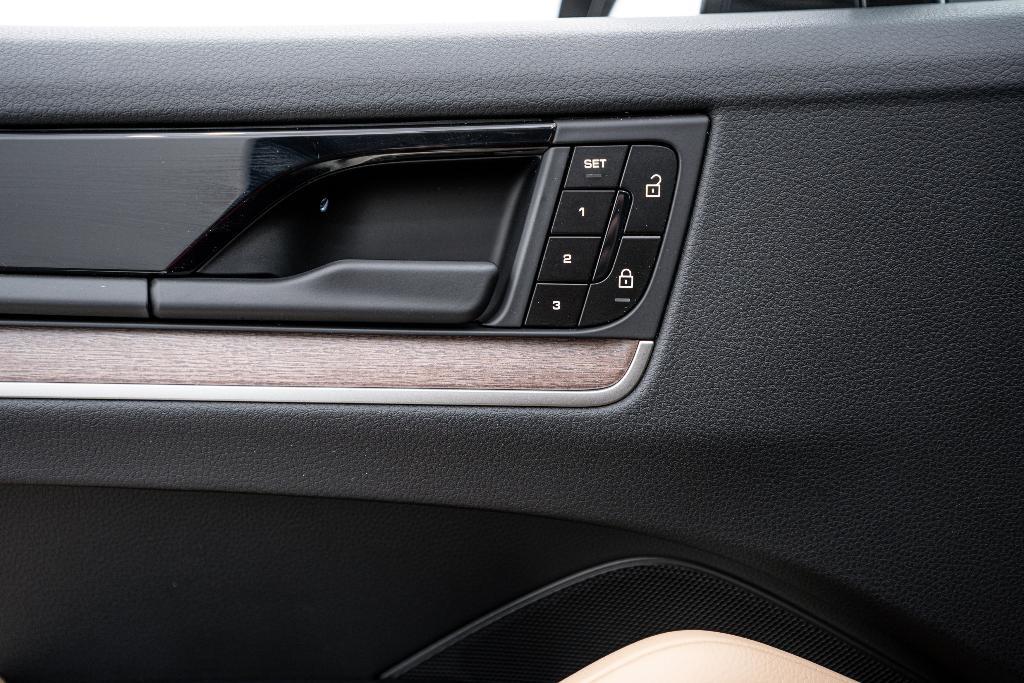 used 2025 Porsche Cayenne car, priced at $90,991