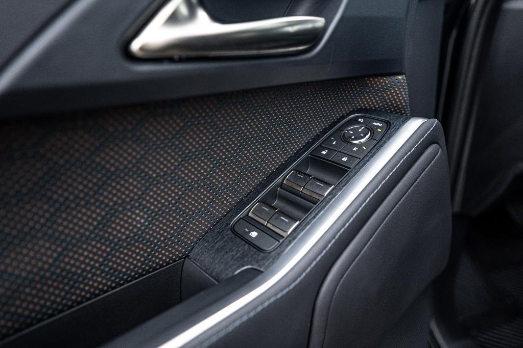used 2024 Lexus GX 550 car