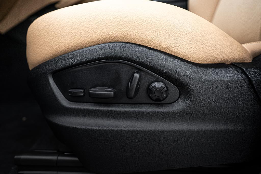 new 2026 Porsche Cayenne car, priced at $104,800