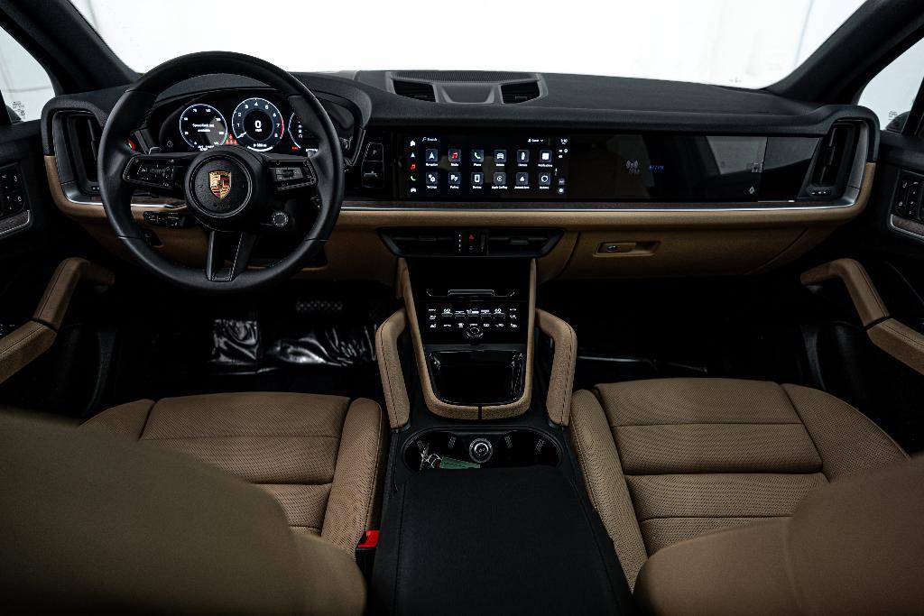 used 2025 Porsche Cayenne car, priced at $100,000