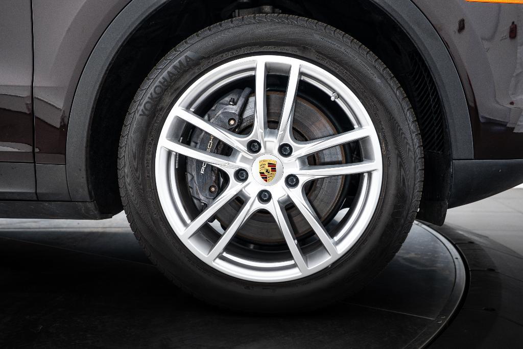 used 2022 Porsche Cayenne car, priced at $65,991