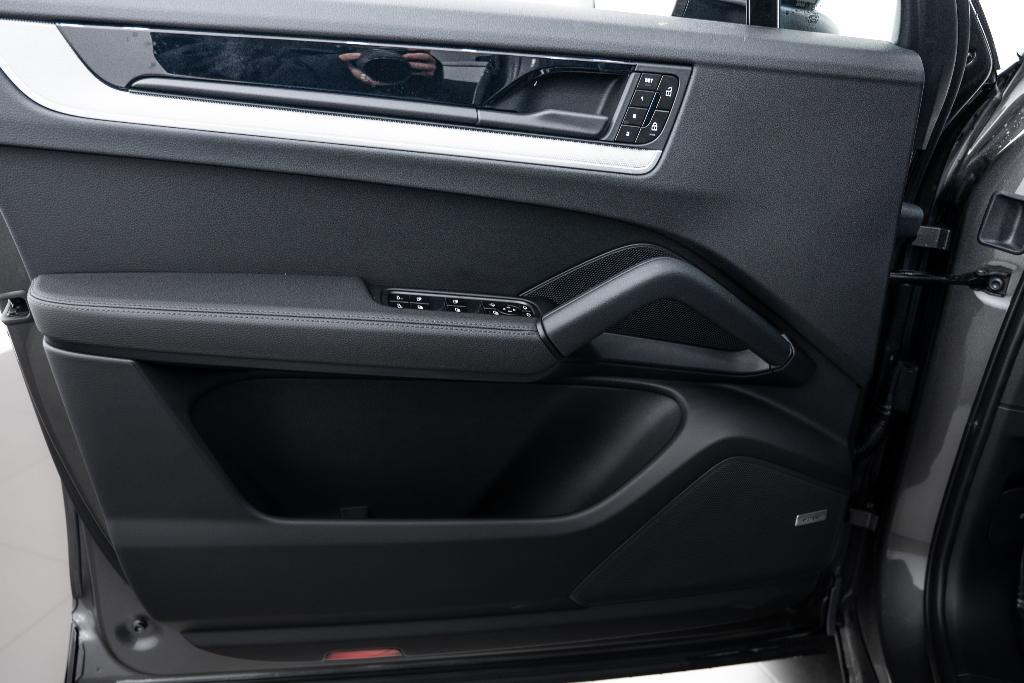 new 2026 Porsche Cayenne car, priced at $109,180