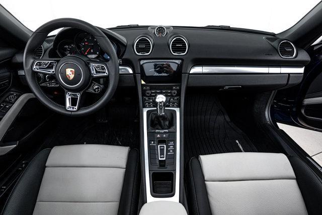 new 2025 Porsche 718 Boxster car, priced at $89,765