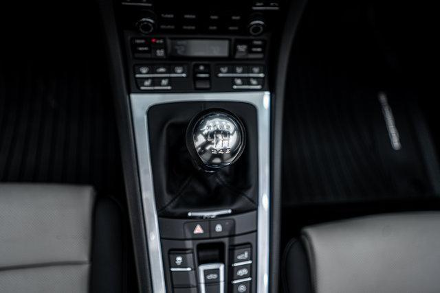 new 2025 Porsche 718 Boxster car, priced at $89,765