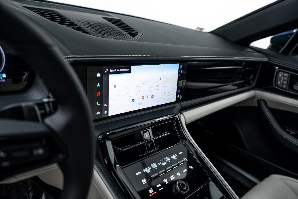 new 2026 Porsche Panamera car, priced at $139,140