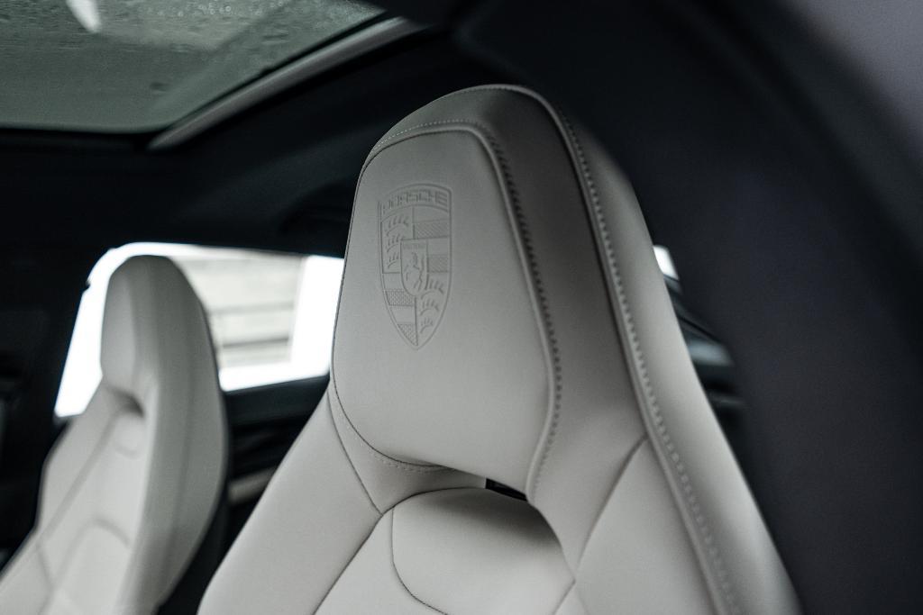 new 2026 Porsche Panamera car, priced at $139,140