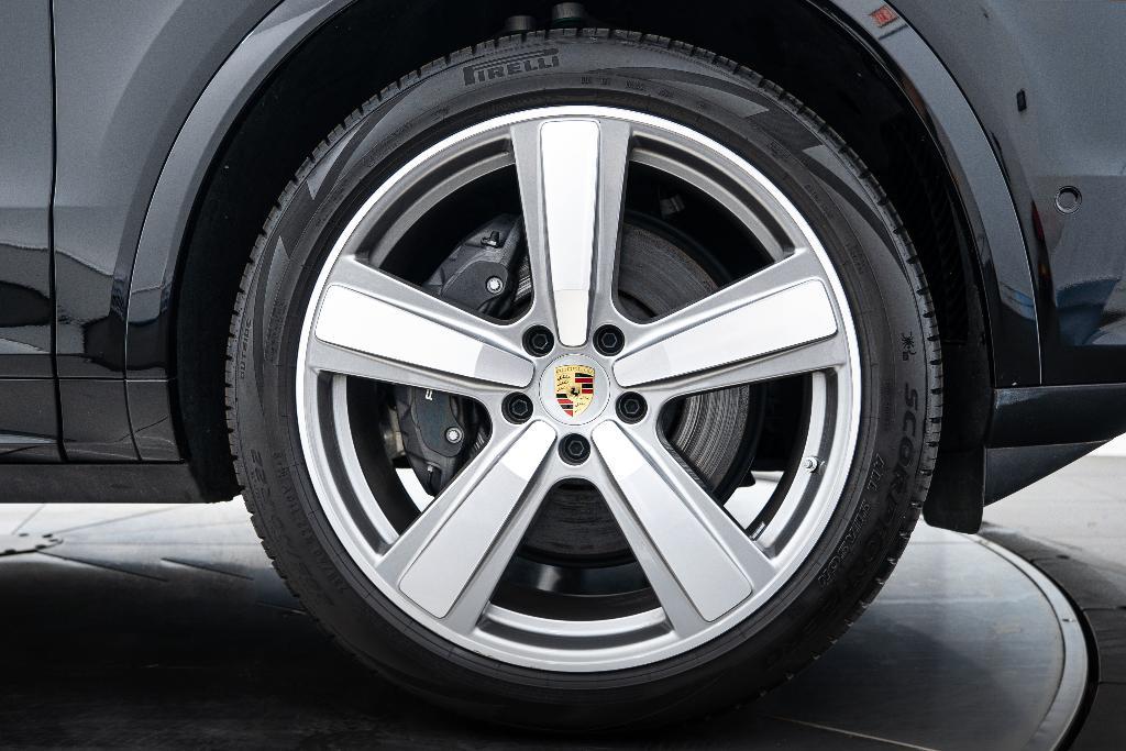 used 2024 Porsche Cayenne car, priced at $96,000