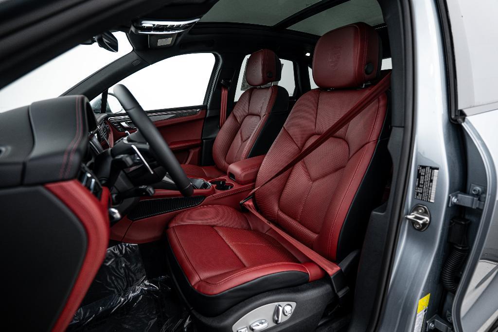 new 2025 Porsche Macan car, priced at $116,175