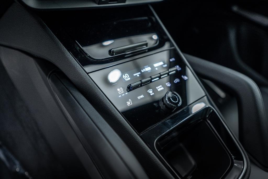 new 2026 Porsche Cayenne car, priced at $109,630