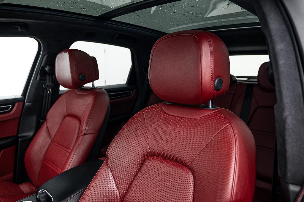 used 2021 Porsche Cayenne car, priced at $72,991