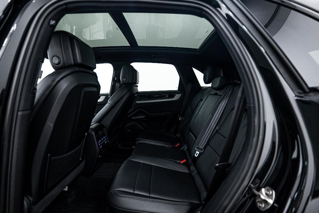 used 2025 Porsche Cayenne car, priced at $92,000