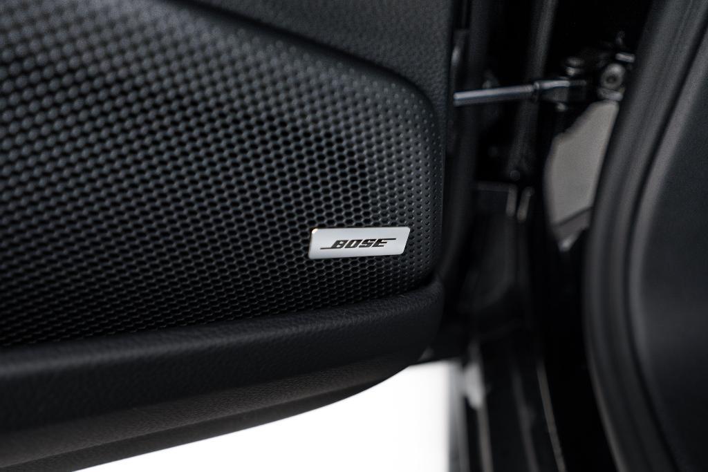 new 2026 Porsche Panamera car, priced at $135,550