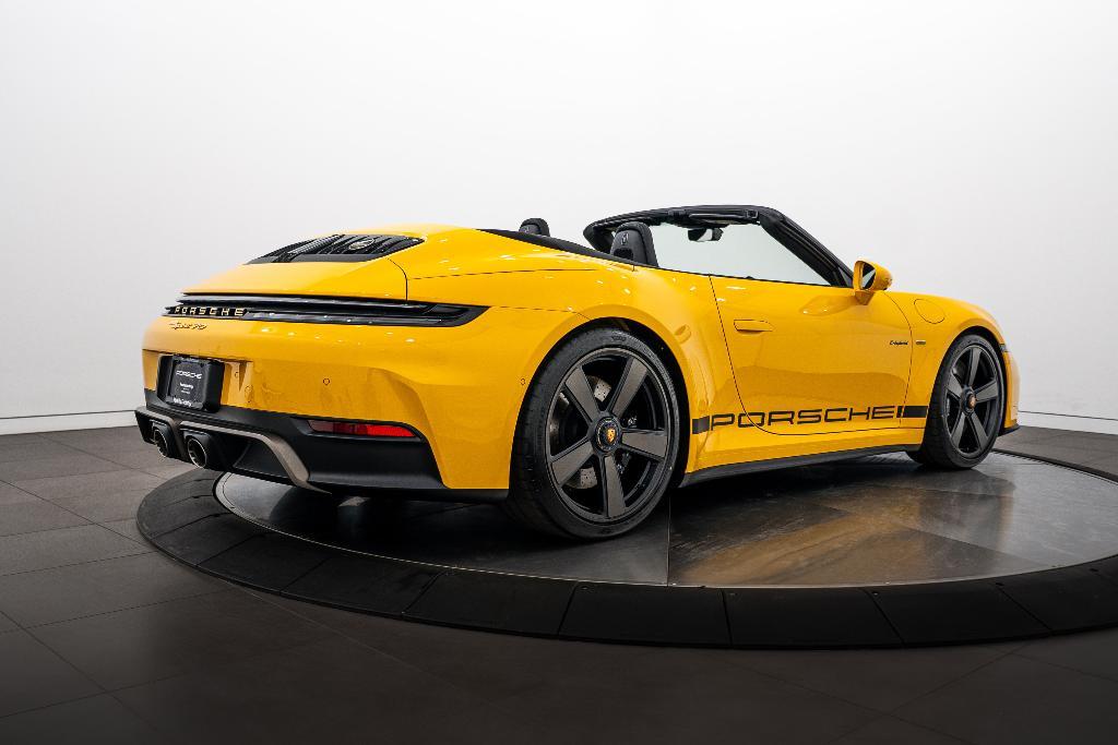 new 2026 Porsche 911 car, priced at $278,460