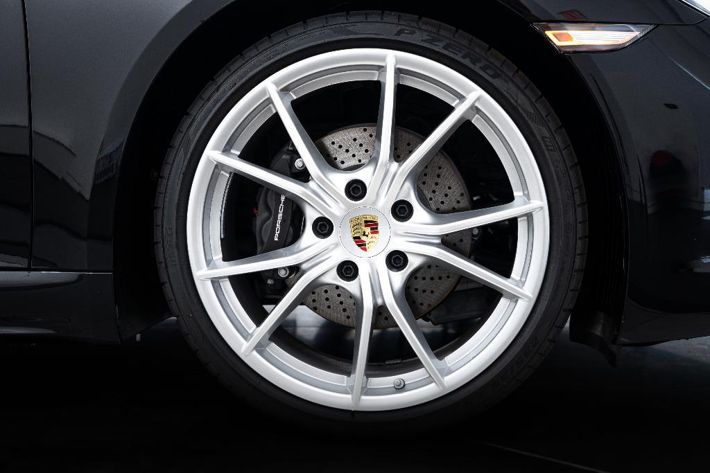 used 2025 Porsche 718 Cayman car, priced at $88,990