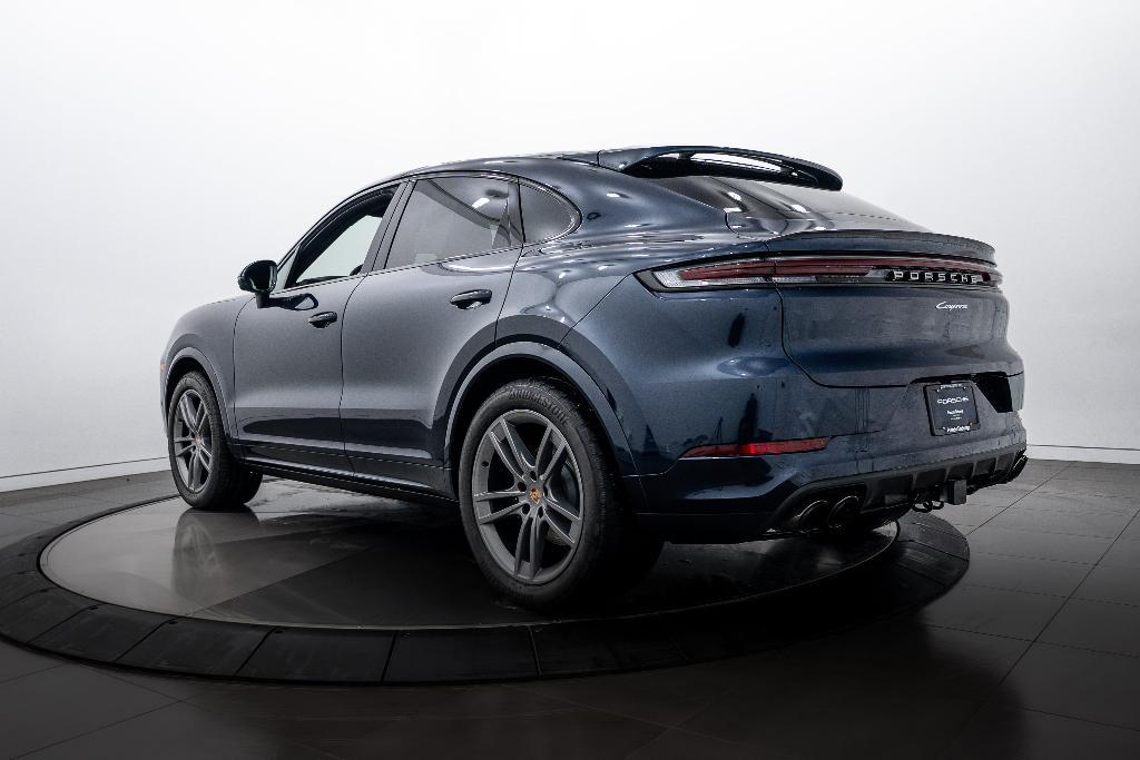used 2025 Porsche Cayenne car, priced at $99,991