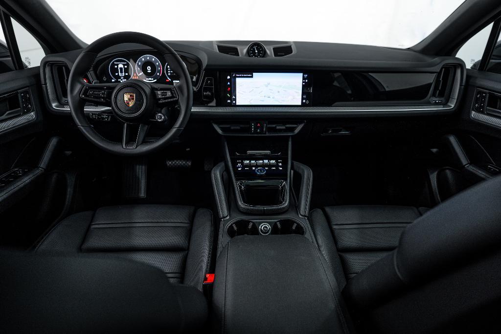 used 2025 Porsche Cayenne car, priced at $99,991