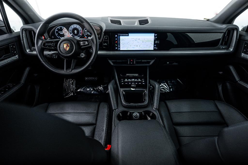 used 2025 Porsche Cayenne car, priced at $94,000